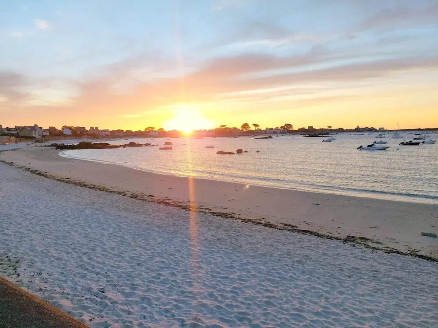 Plouneour-brignogan-plages Apartment Near the sea