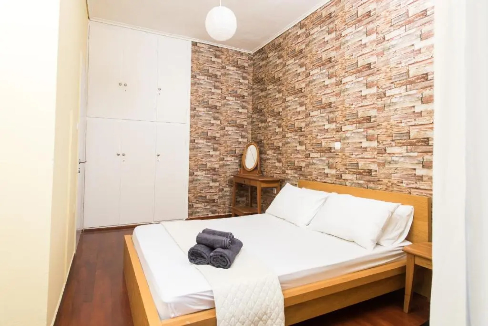 Malvina's Dream - Comfort and style-Central Aigio