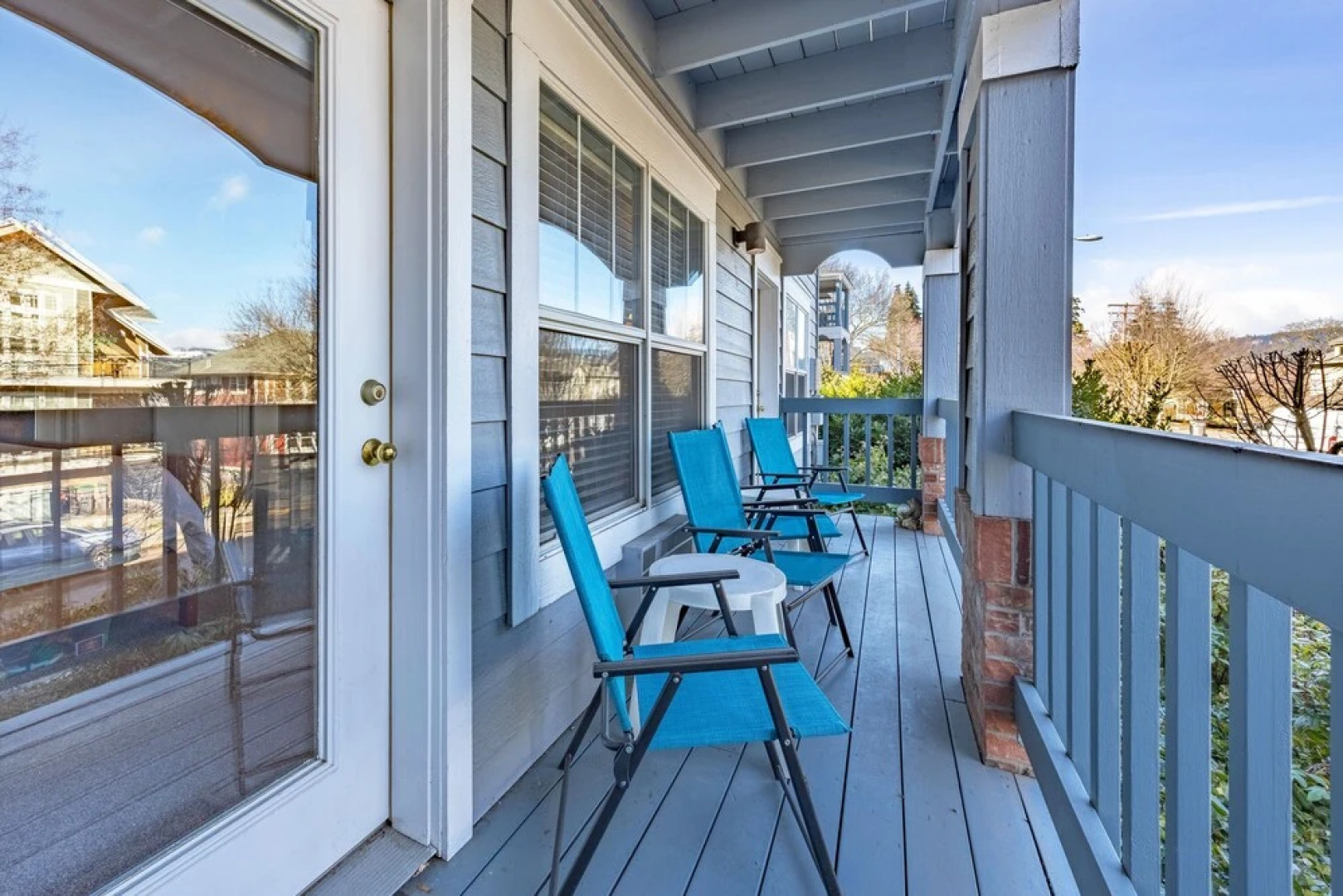 Alley's 22 Condo with Direct Deck Access by RedAwning