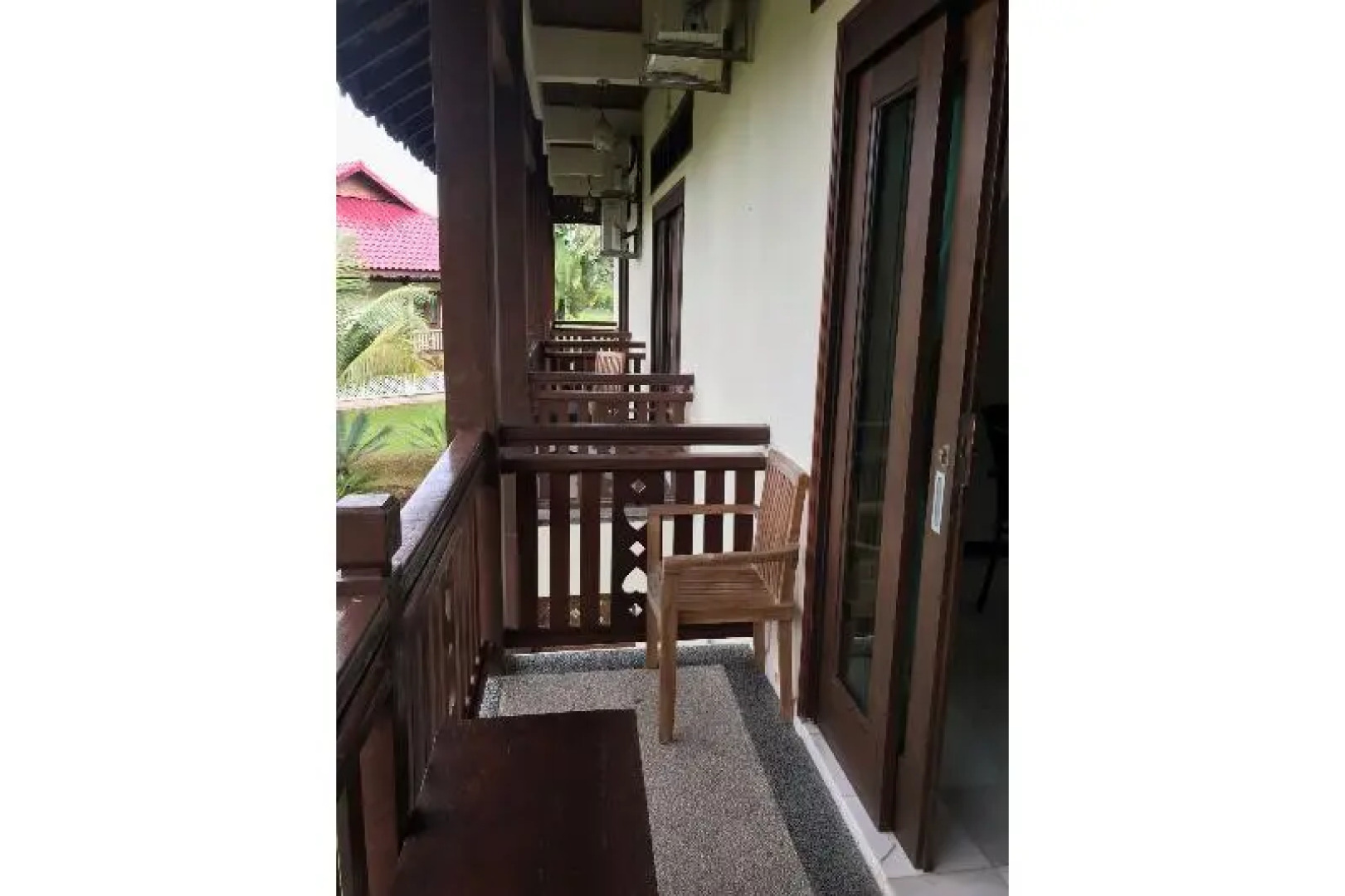 Singgahsana Villa by ZUZU