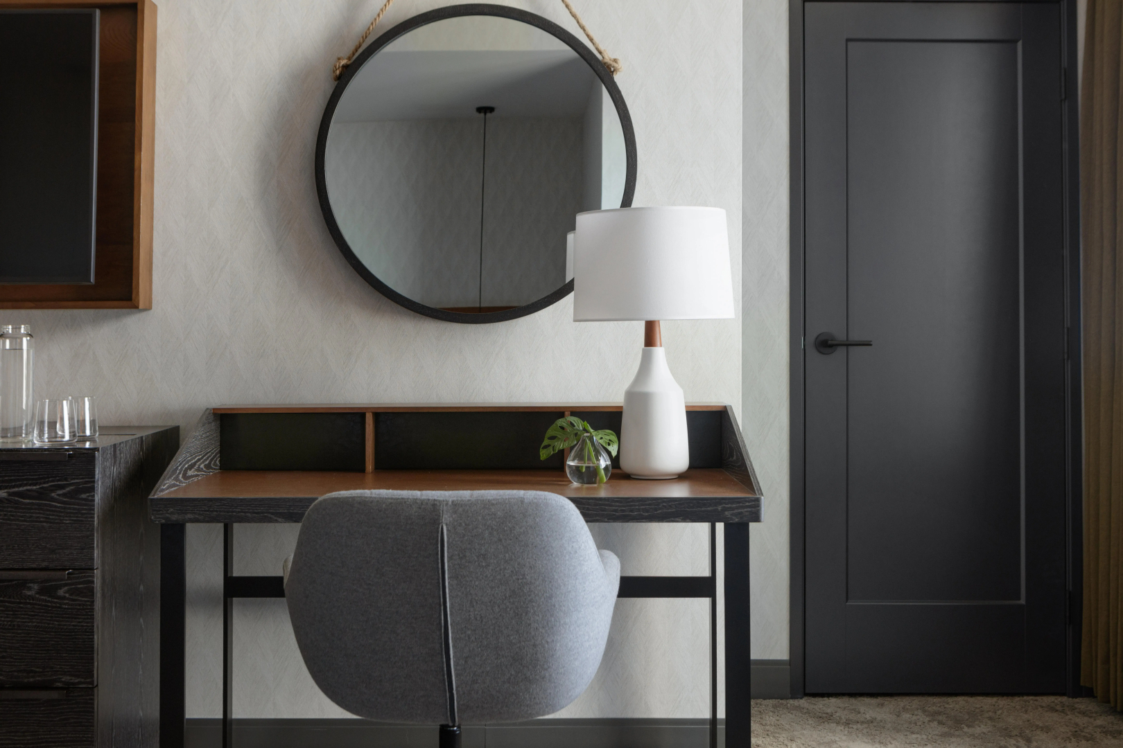 Kimpton Armory Hotel Bozeman by IHG