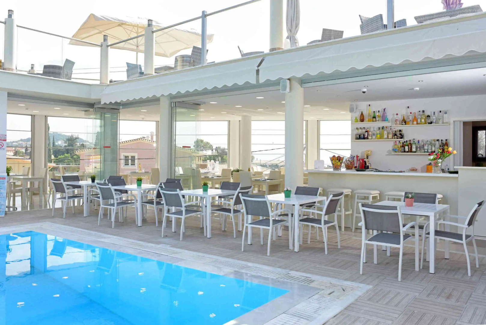 Palapart Gikas Suites And Studios