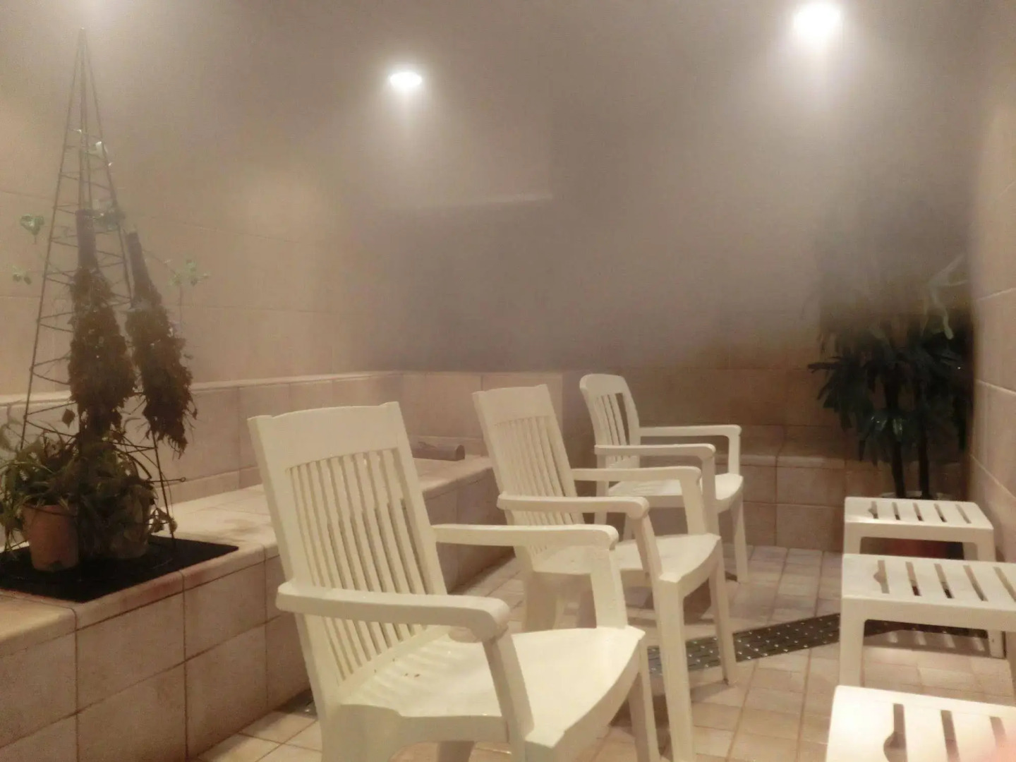 Wellbe Meieki - Caters to Men