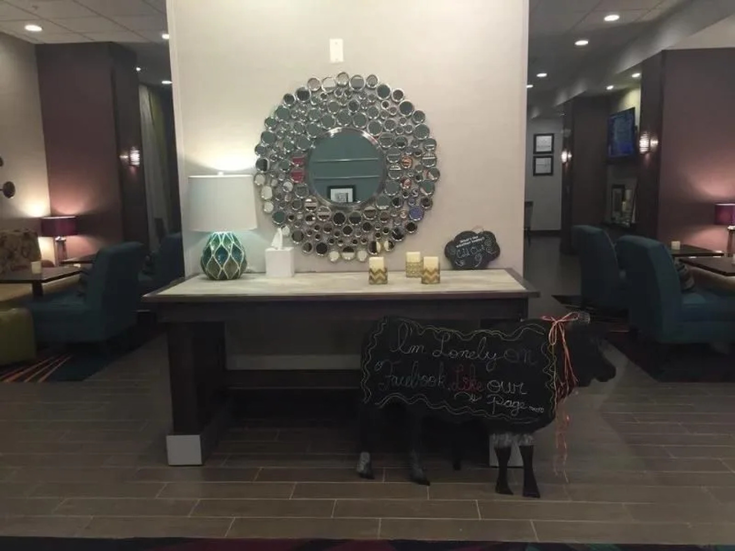 Flag Point Inn & Suites Pratt By Fairbridge