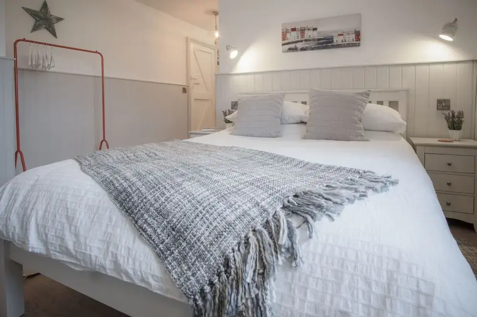 The Old Spa - 2 Bedroom Cottage - Pleasant Valley