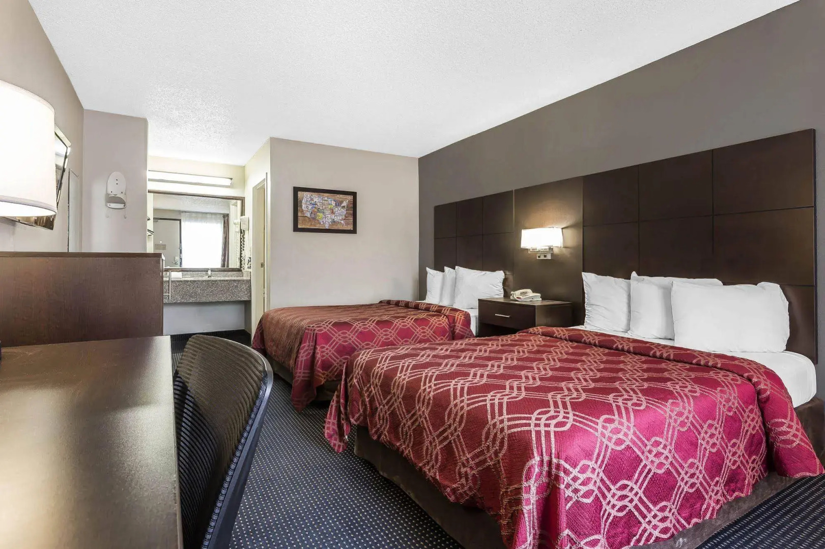 Travelodge by Wyndham North Charleston