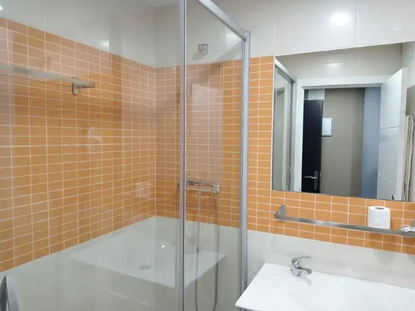 Apartamentos Hi Apartaments Santander 3000