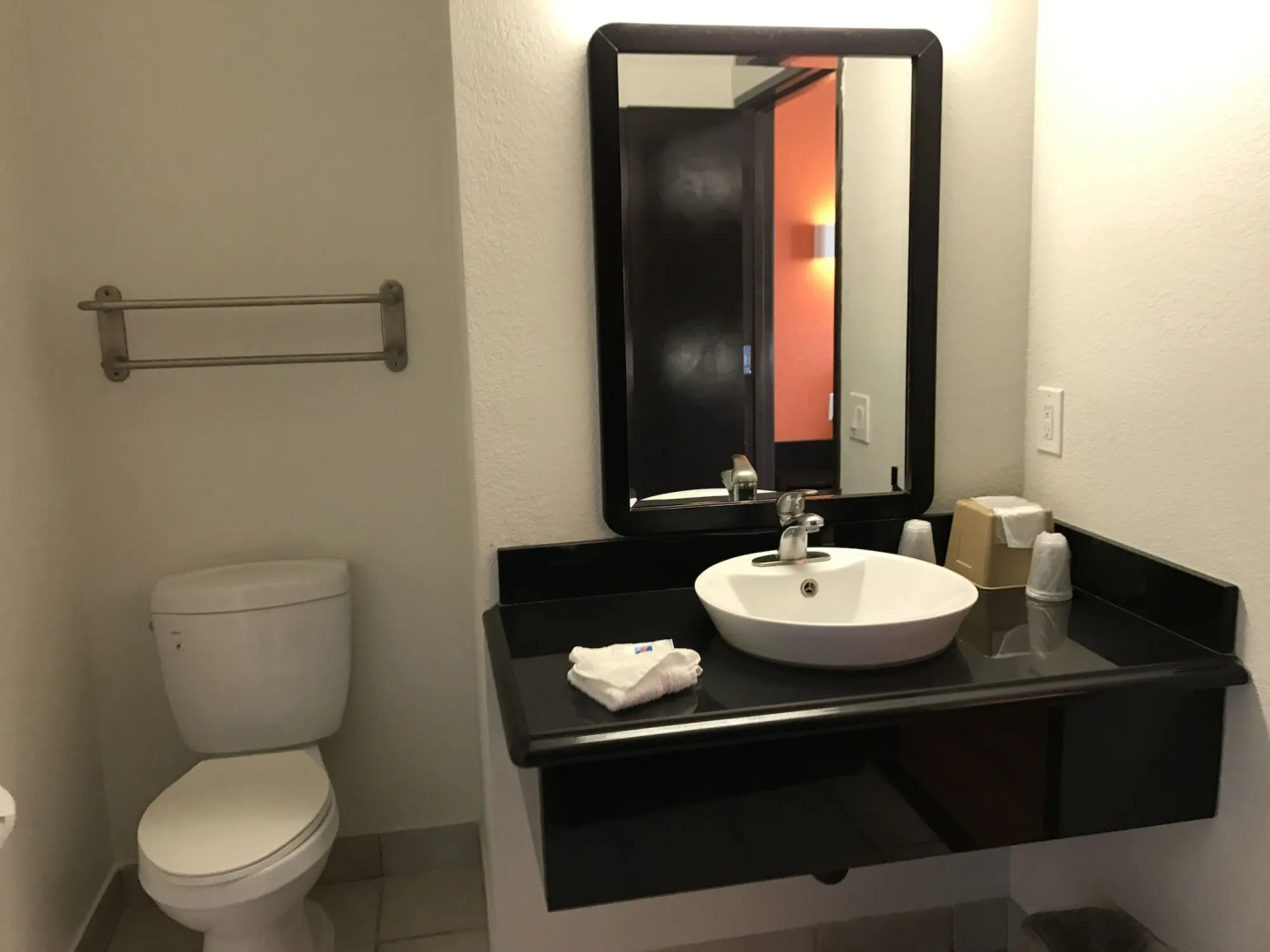 Motel 6 Newport Beach