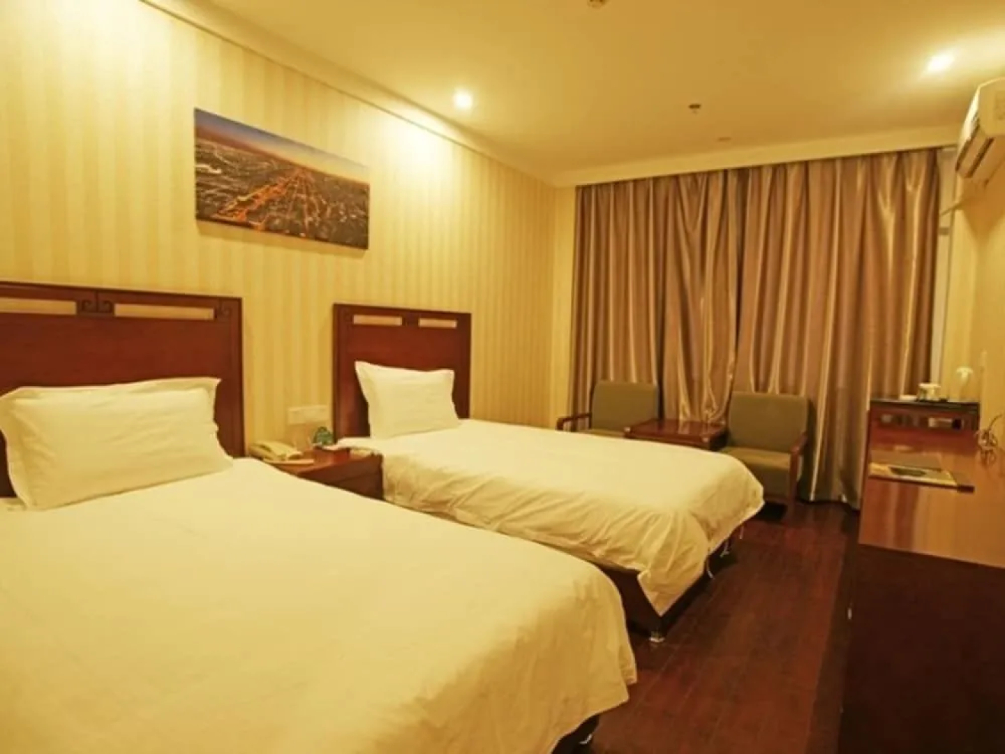 GreenTree Inn Yangquan District Desheng Street Industry and Trade Building Express Hotel