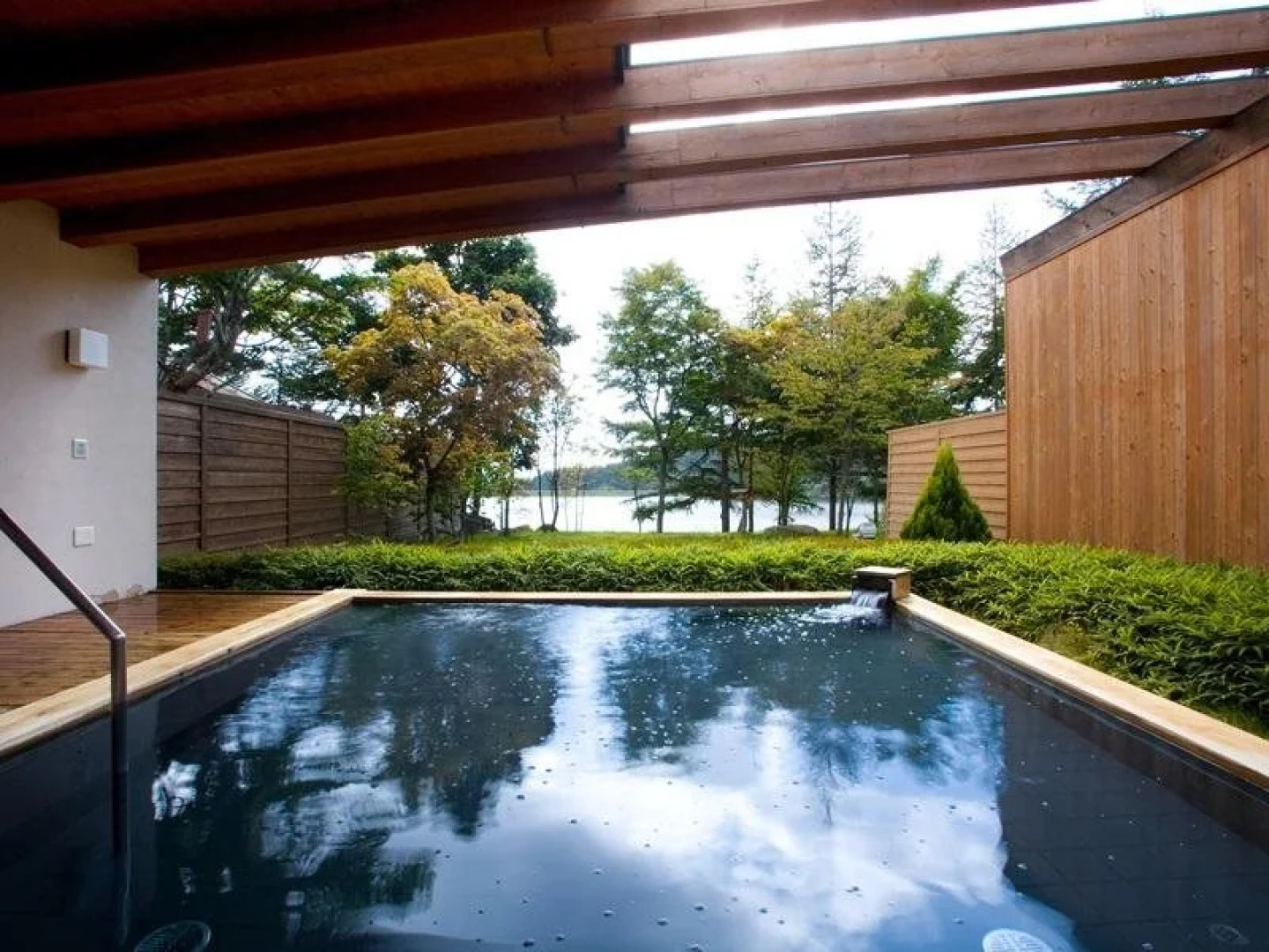 Tateshina Wanwan Paradise Cottage