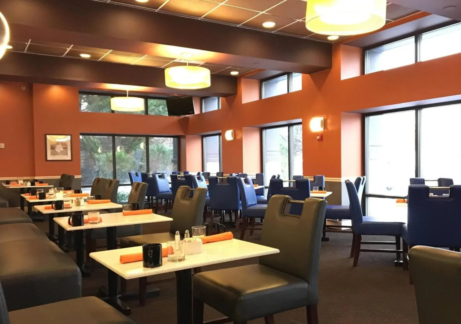 Crowne Plaza Hotel Philadelphia - Bucks County