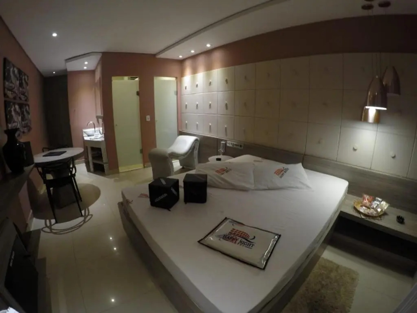 Motel Happy Night - Adults only