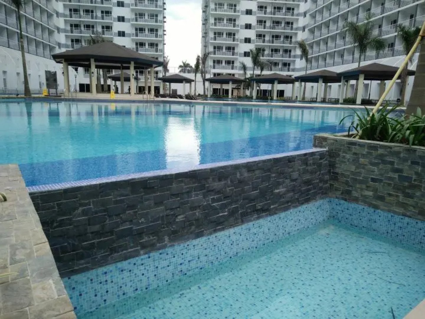 Classy Condo Unit at Shell Residences