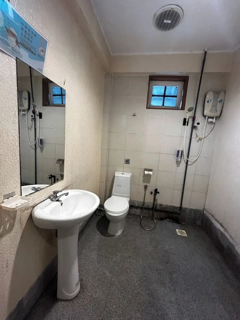 Riverbank Dungun Guesthouse & Cafe