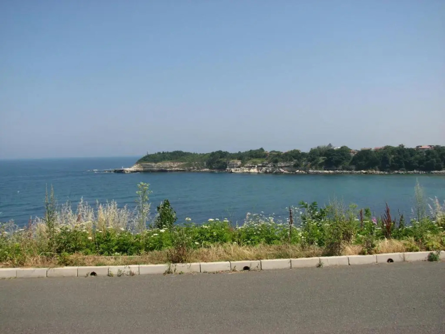 Two-Bedroom Apartment Donika