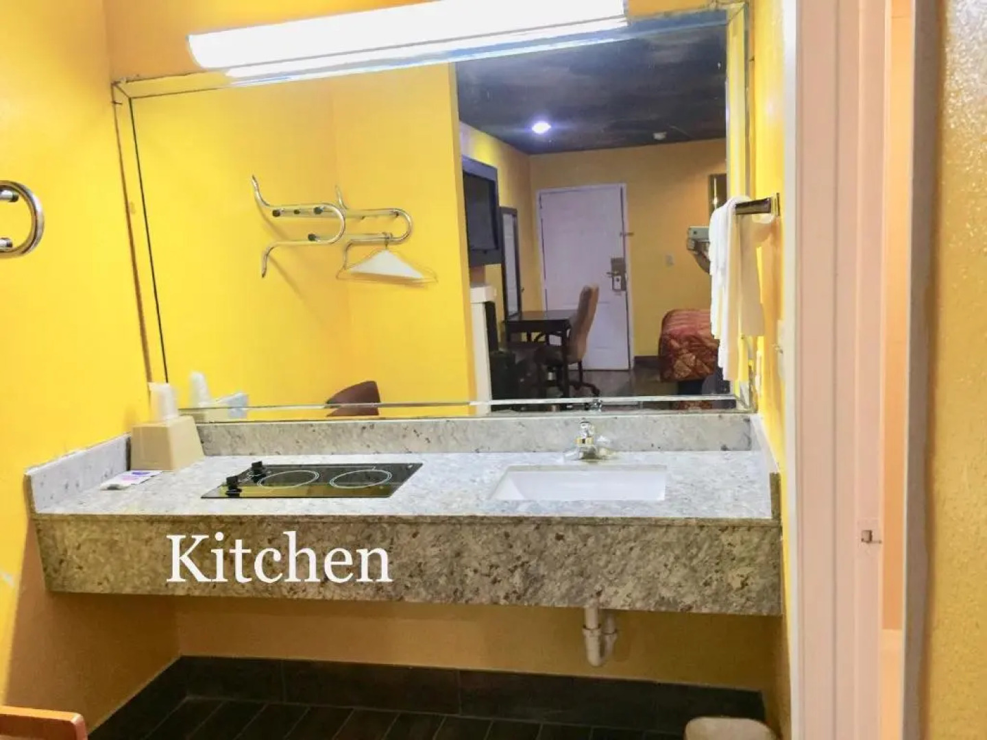 Hotel O Luxury Inn Channelview Baytown I-10