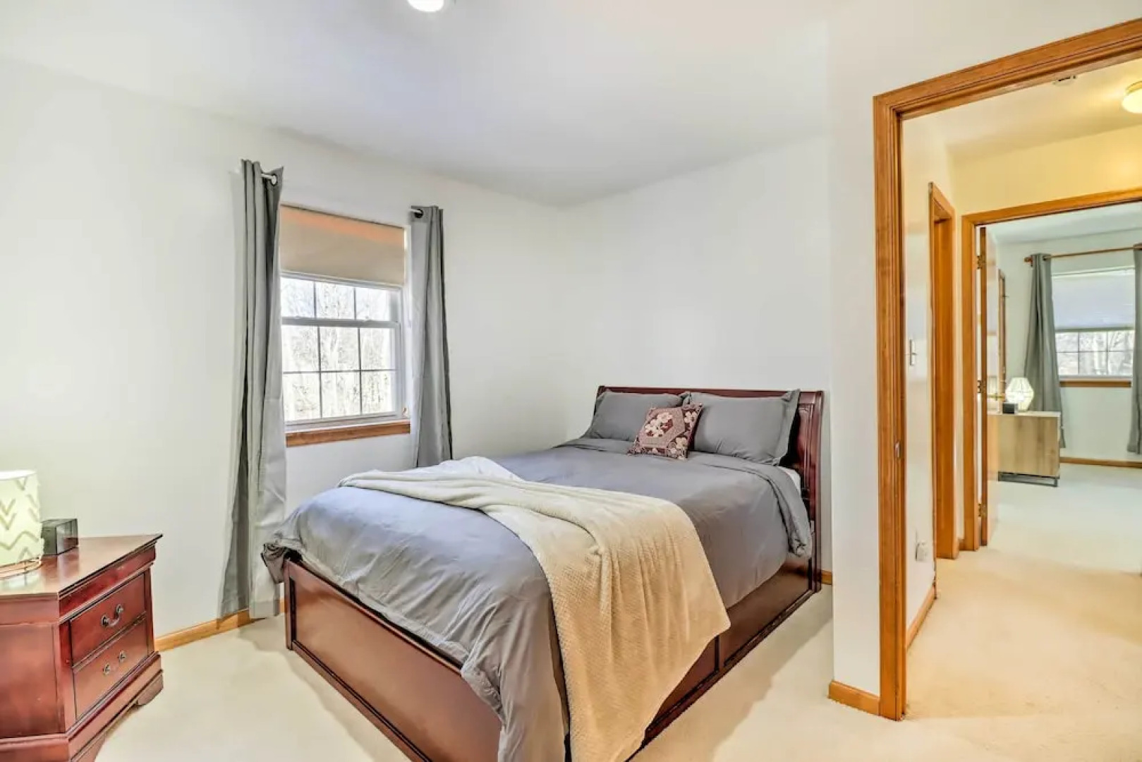 Beautiful Effort Escape w/ Private Hot Tub!