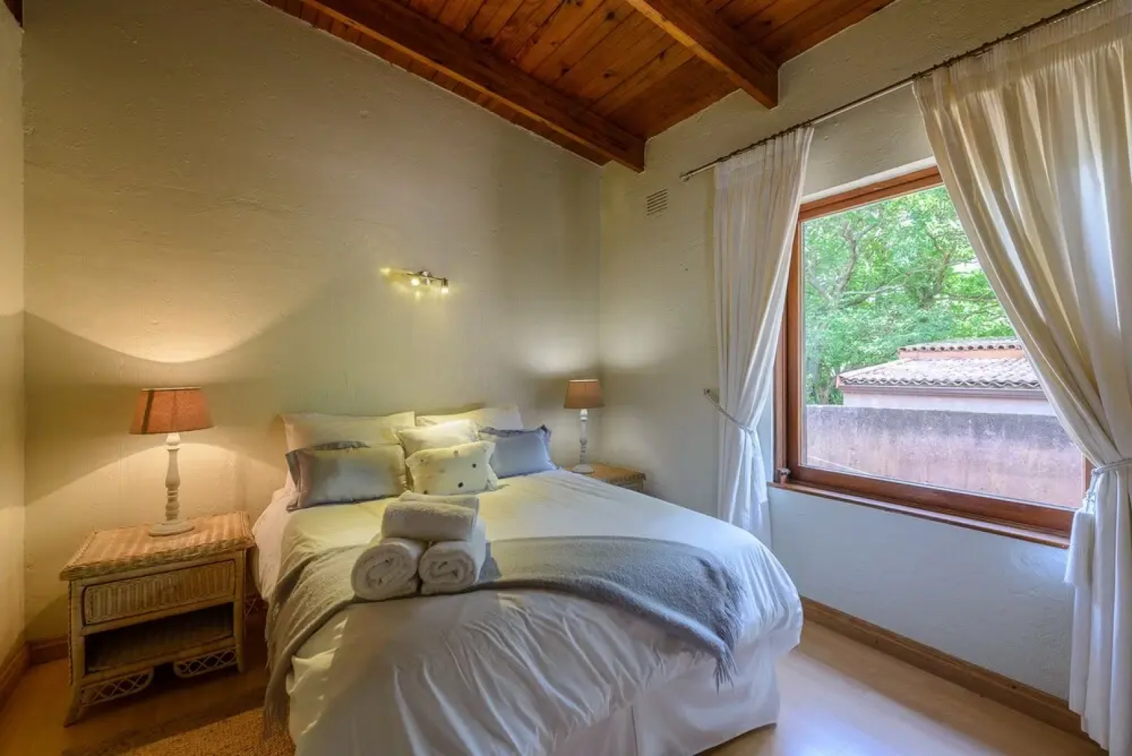 San Lameer Villa Rentals 12101