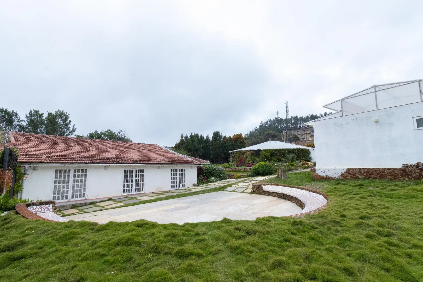 Livgrand - Atisaya Resort, Yercaud - Residenza