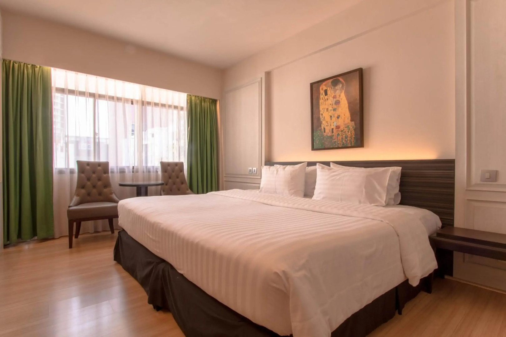 The Residence Rajtaevee Hotel