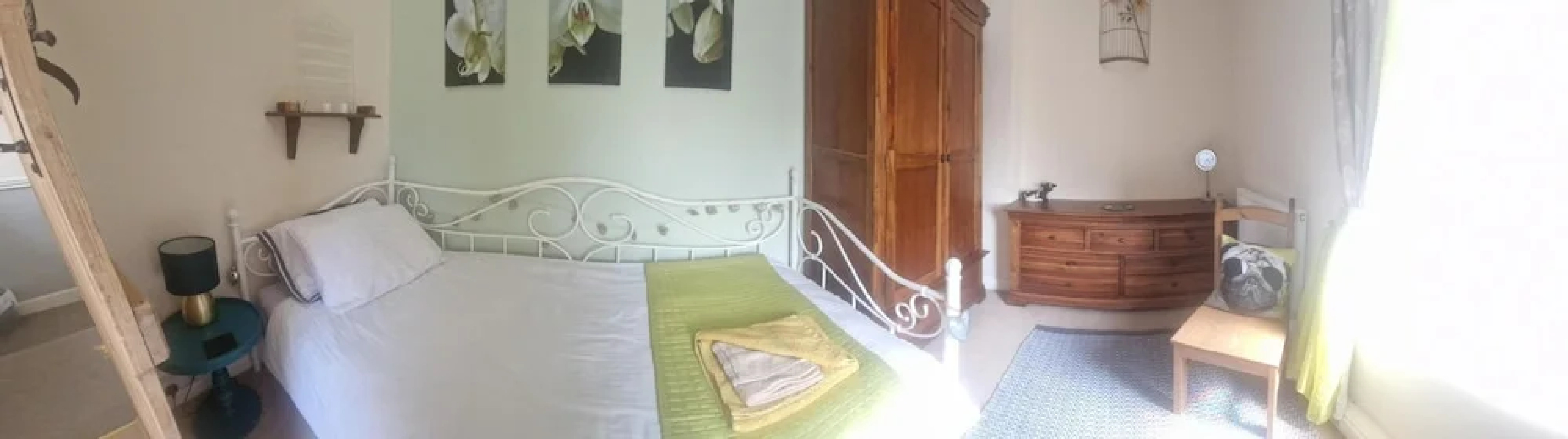 3br-sleeps6-petsok-off Road Parking-garden