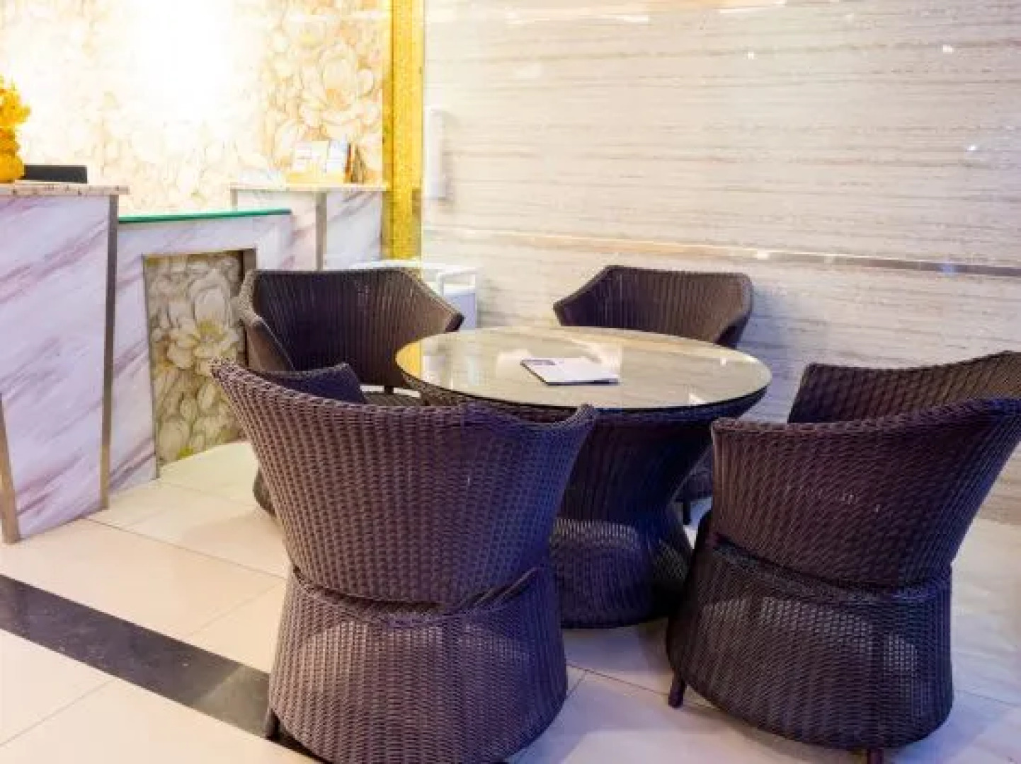 Wuzhou Business Hotel Beiliu