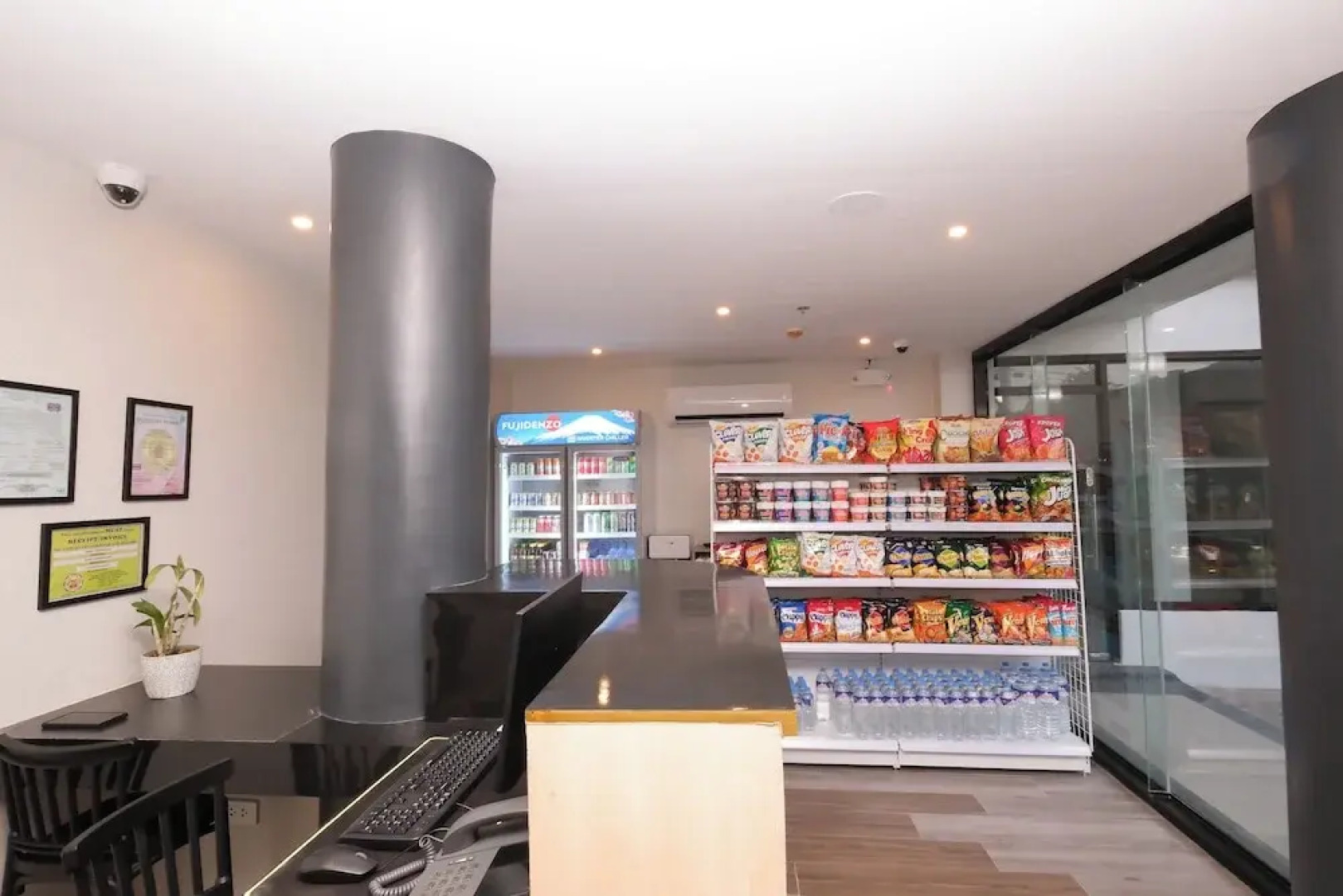 The Quarters by Rosey