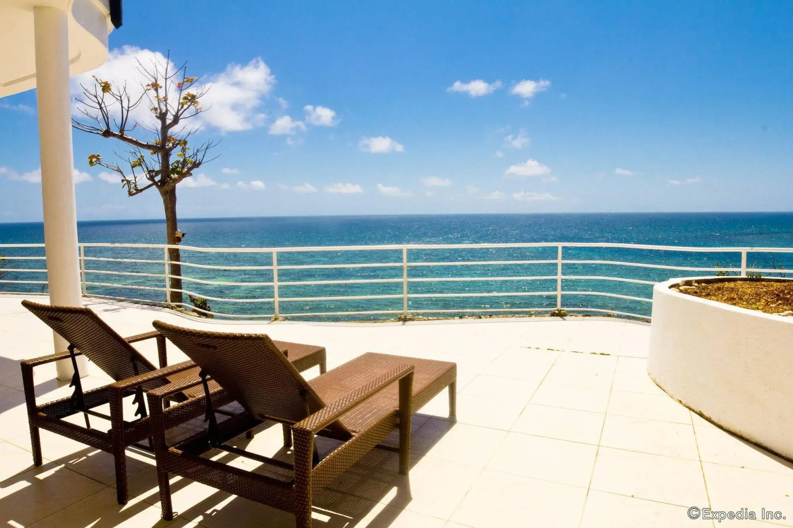 Cohiba Villas Apartments