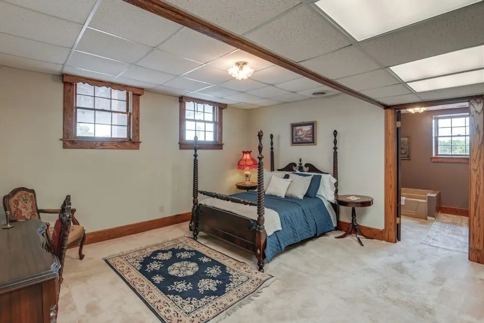 Walk to Lawrenceburg Square: Home for Large Groups