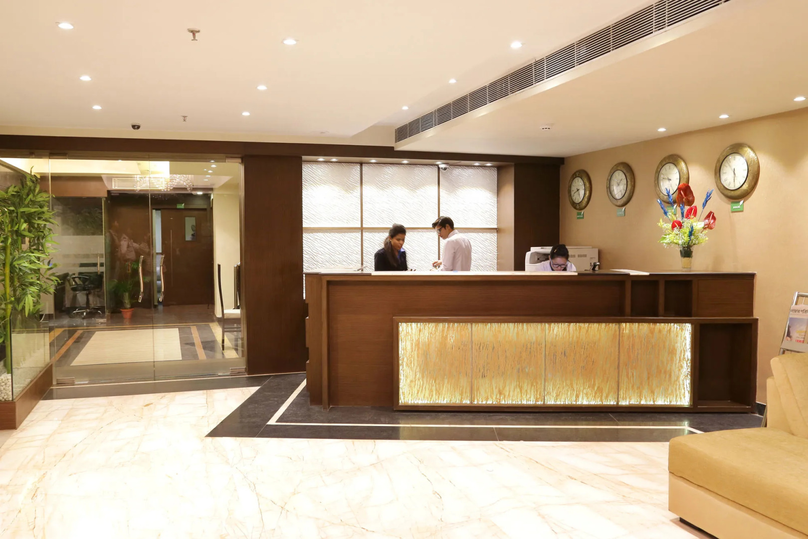 Ethnotel, Kolkata Airport