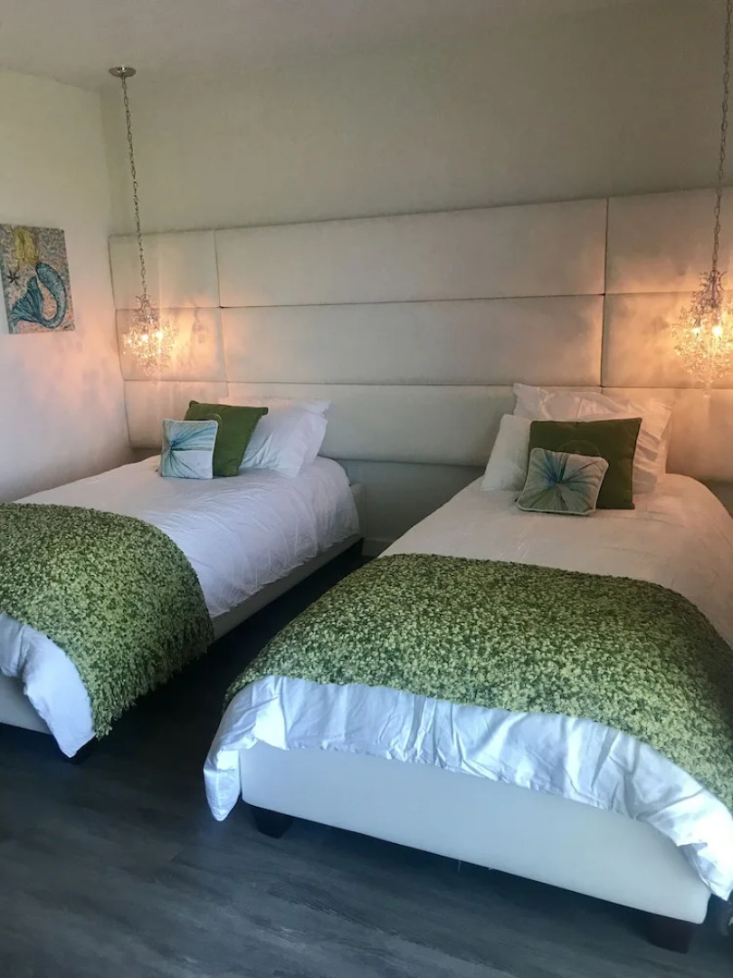 The Salty Mermaid Oceanfront Hotel