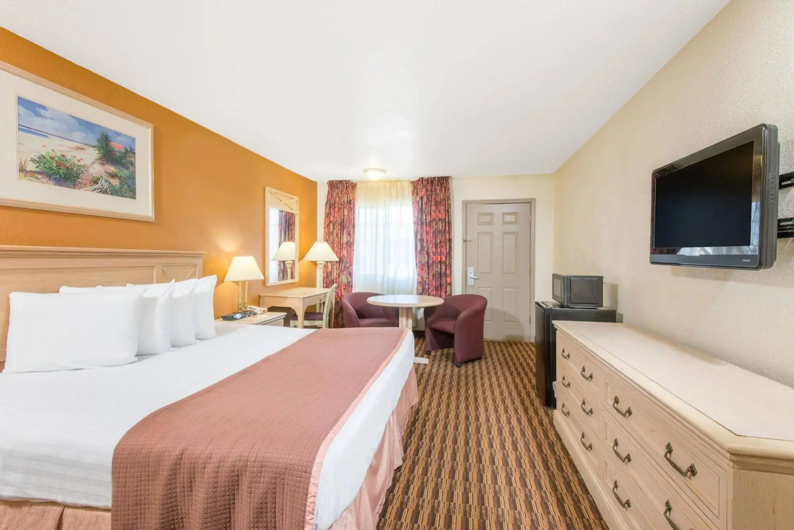 Red Carpet Inn & Suites