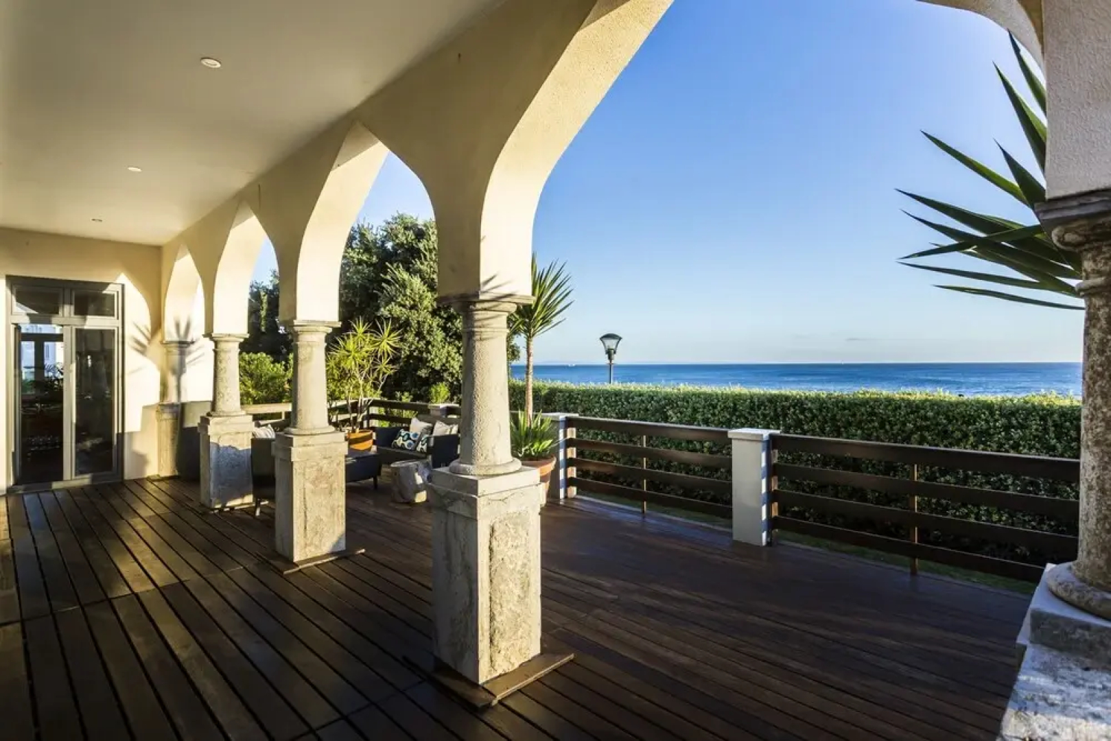 Seafront Manor by Cadenzalux