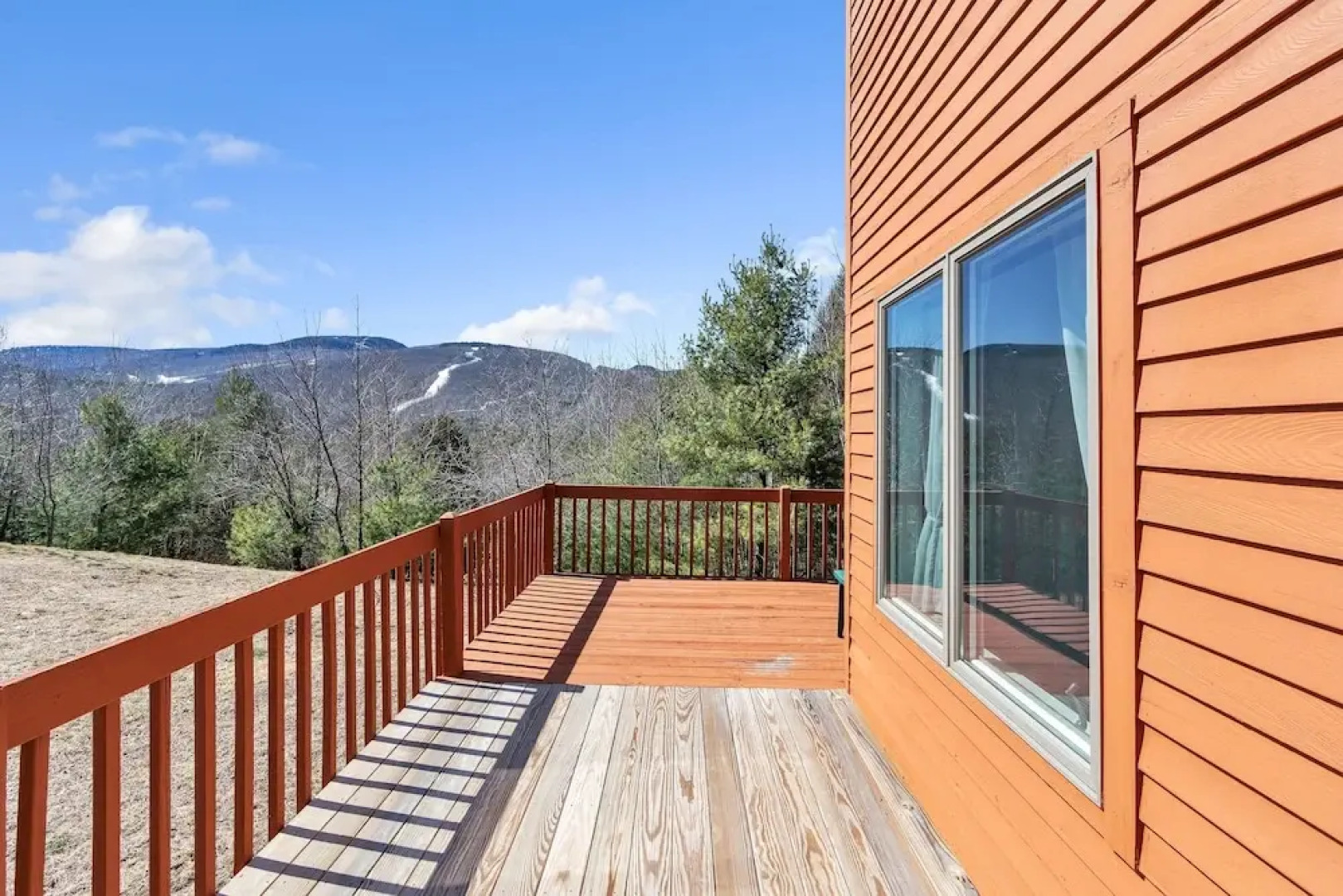 Upper Sleighride 25l - Wrap-around Deck End Unit 3 Bedroom Townhouse by The Summit at Gore Mountain