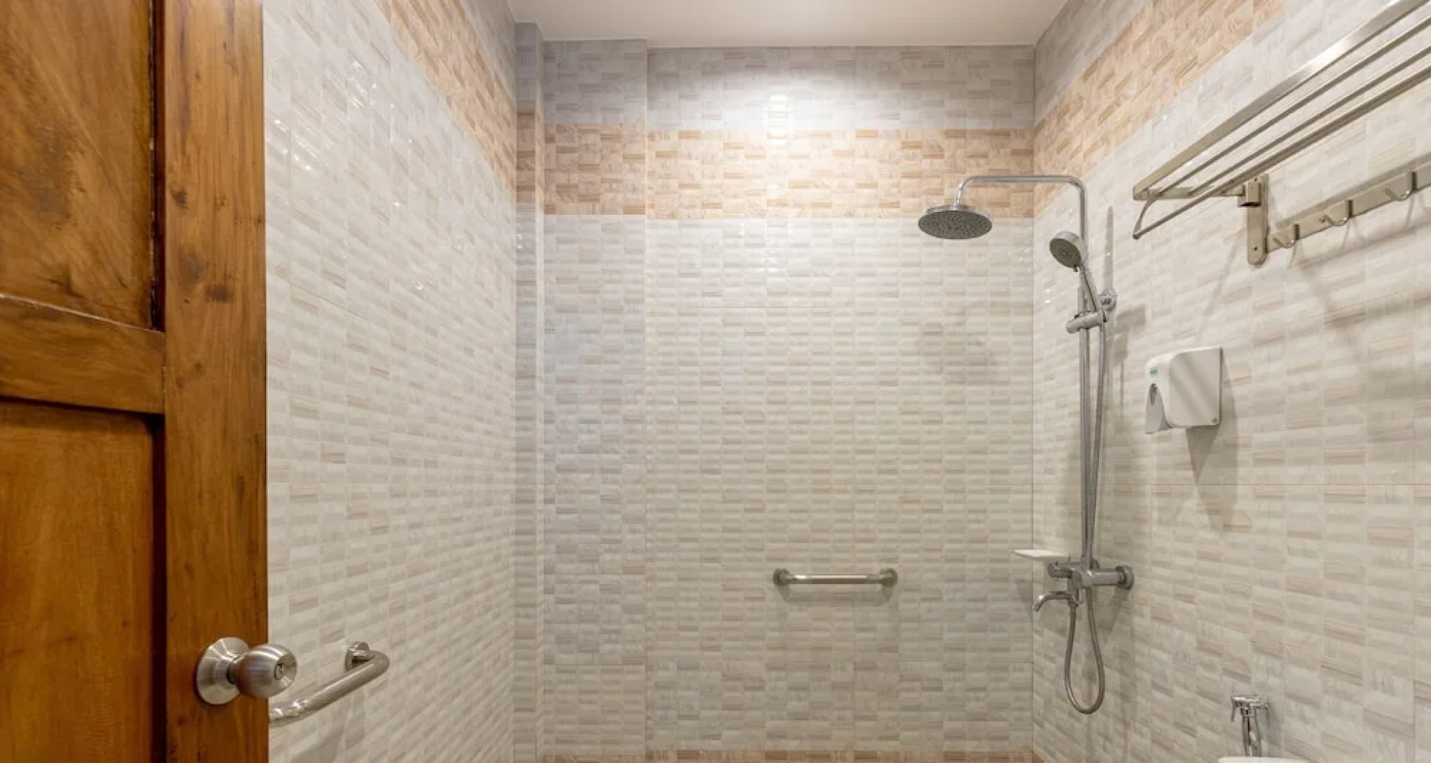 ZEN Rooms Casa Lorenzo Legazpi