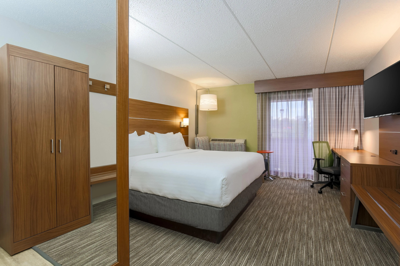 Holiday Inn Express Milwaukee-West Medical Center by IHG