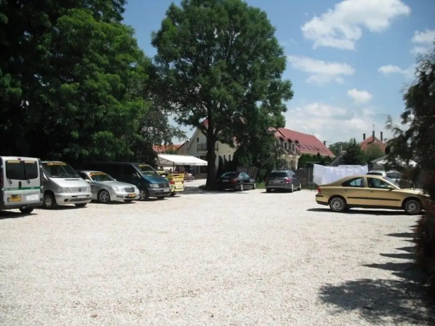 Bajor Panzio Aparthotel Restaurant - Adults Only