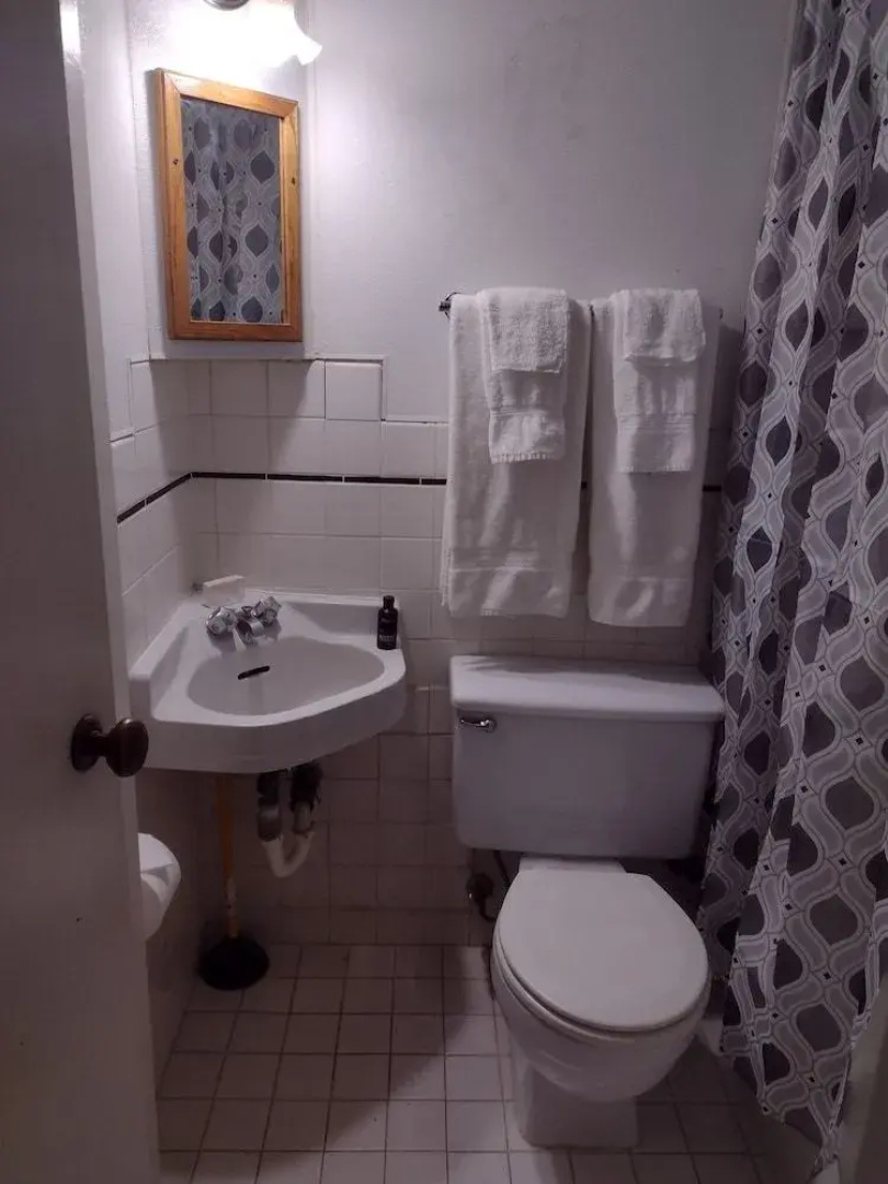 Midwest Country Inn