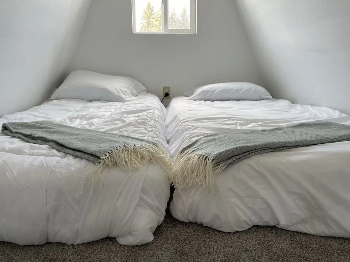 Trailhead Cabins & Lodging