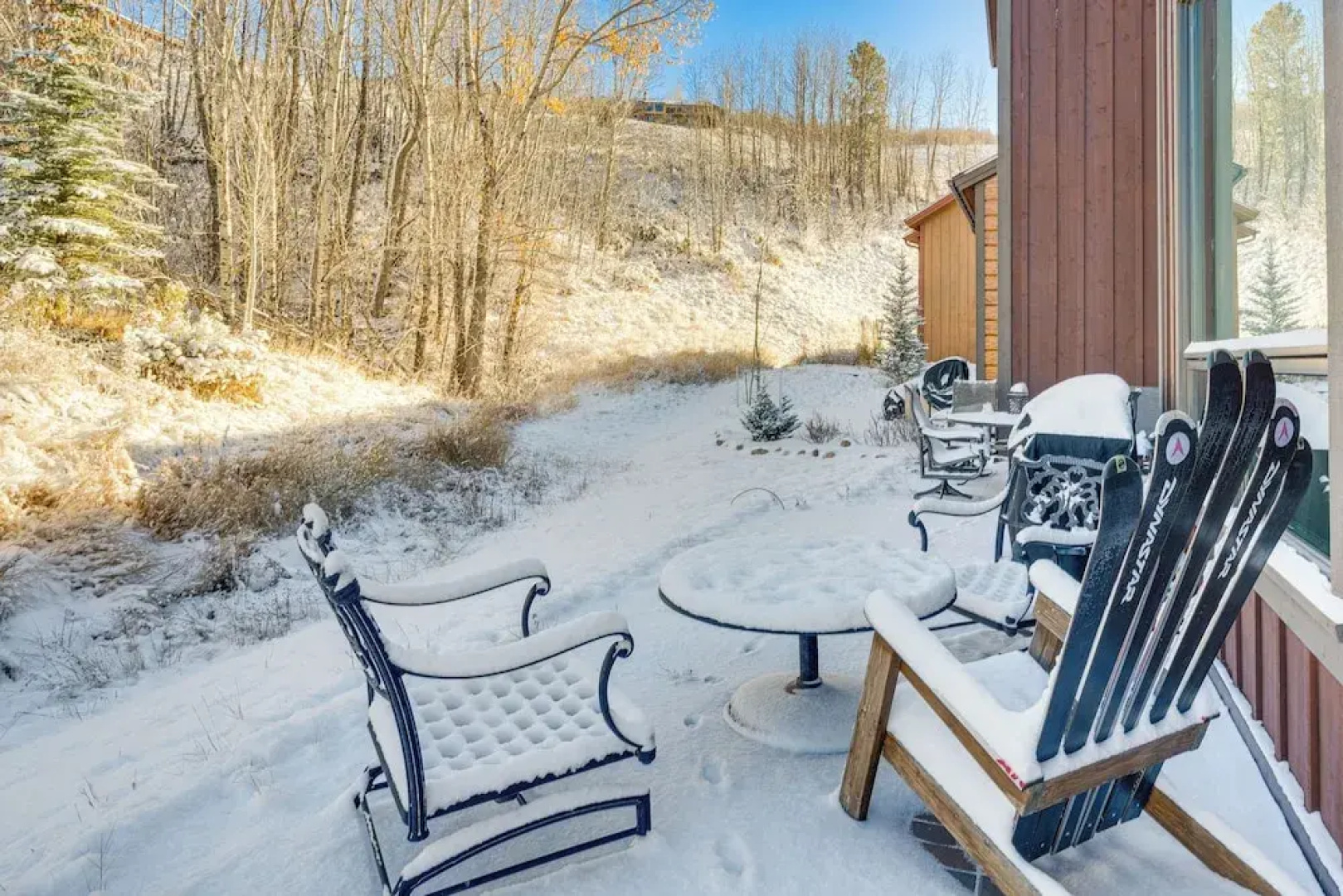 8 Mi to Keystone Resort: Mtn-view Townhome