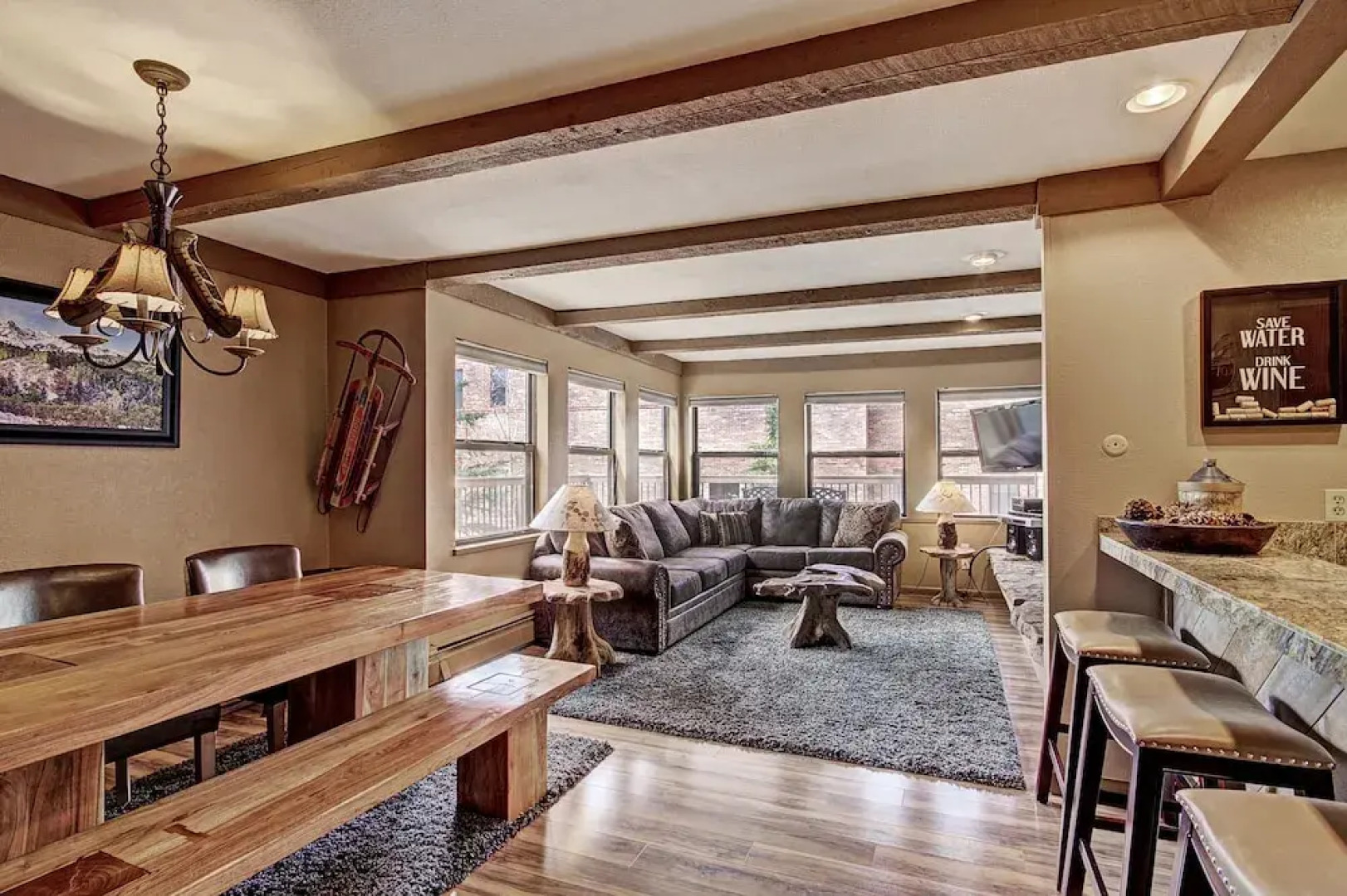 Longbranch 216 2 Bedroom Condo by RedAwning