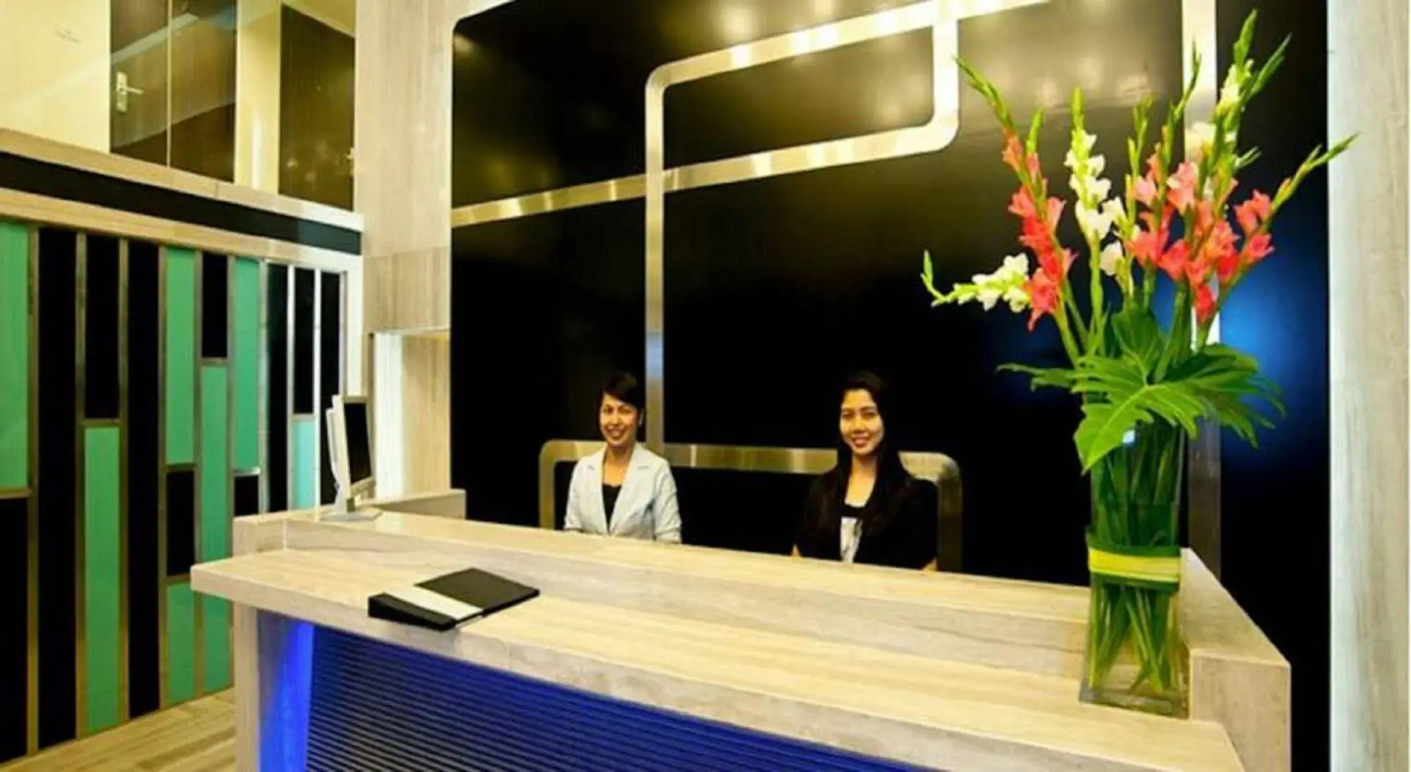 FX Hotel Metrolink Makkasan