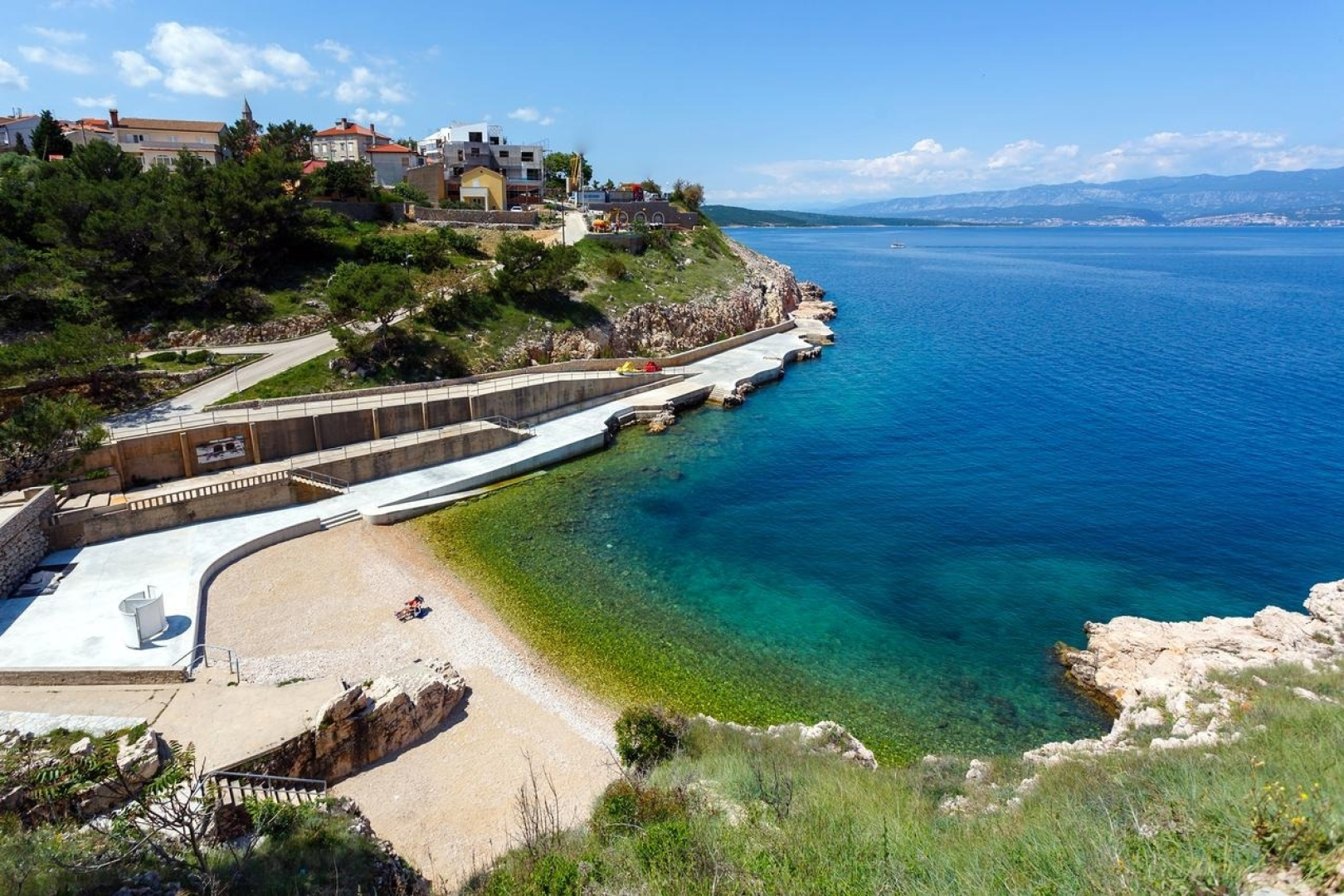 Room Luka - with parking; R1 Vrbnik, Island Krk