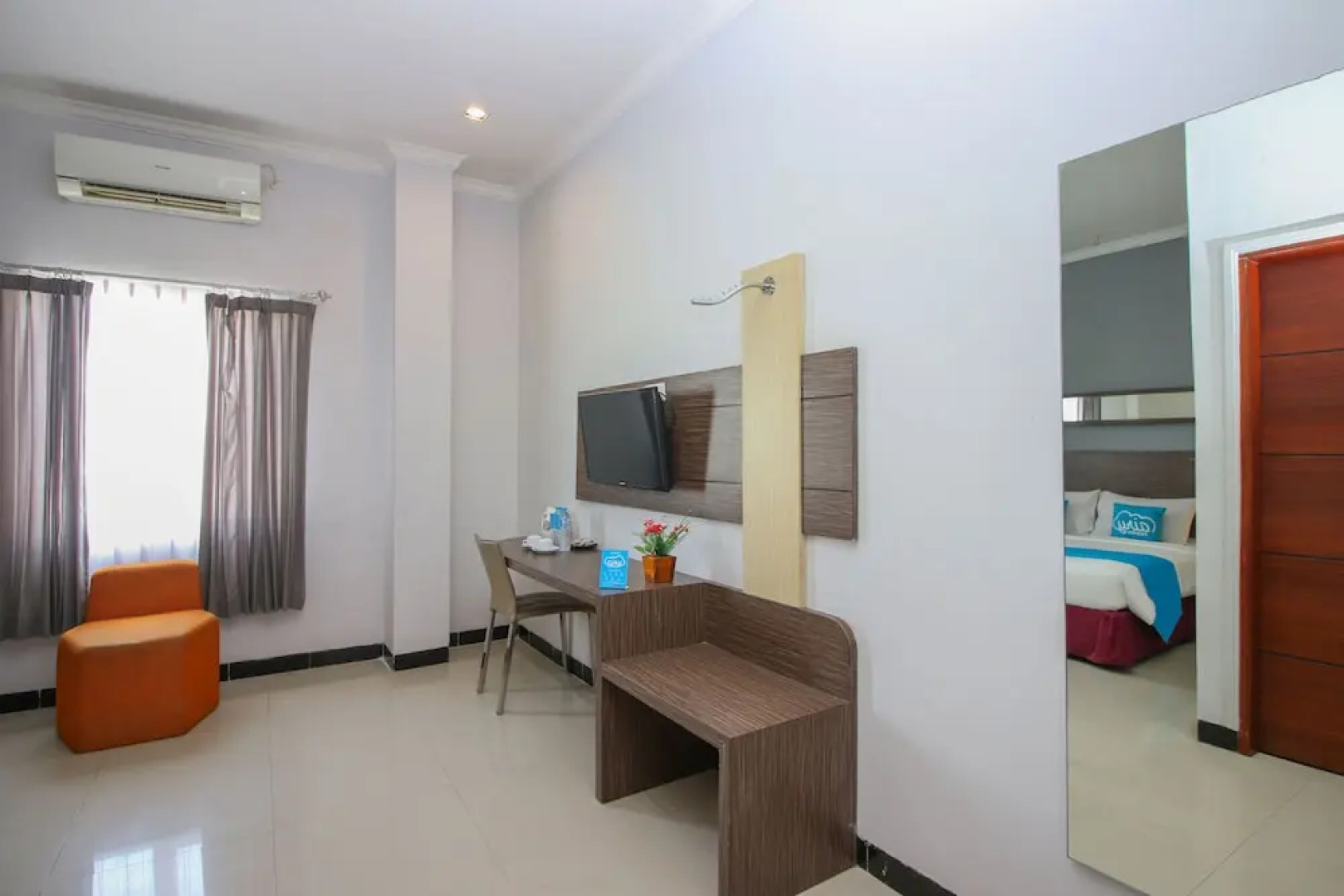 Airy Mandonga Saranani 168 Kendari