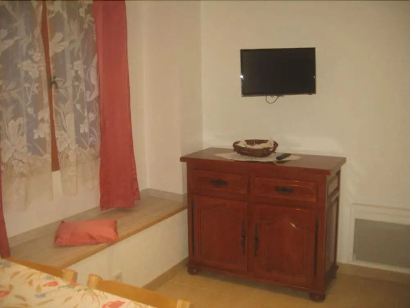 Lu Isoulan 2 by Gites de France