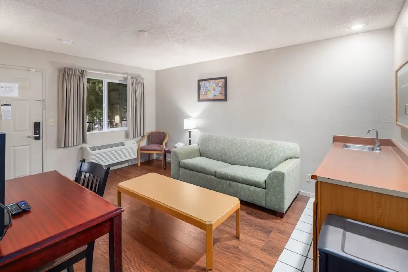 Inn At Lake Washington By Oyo I-405