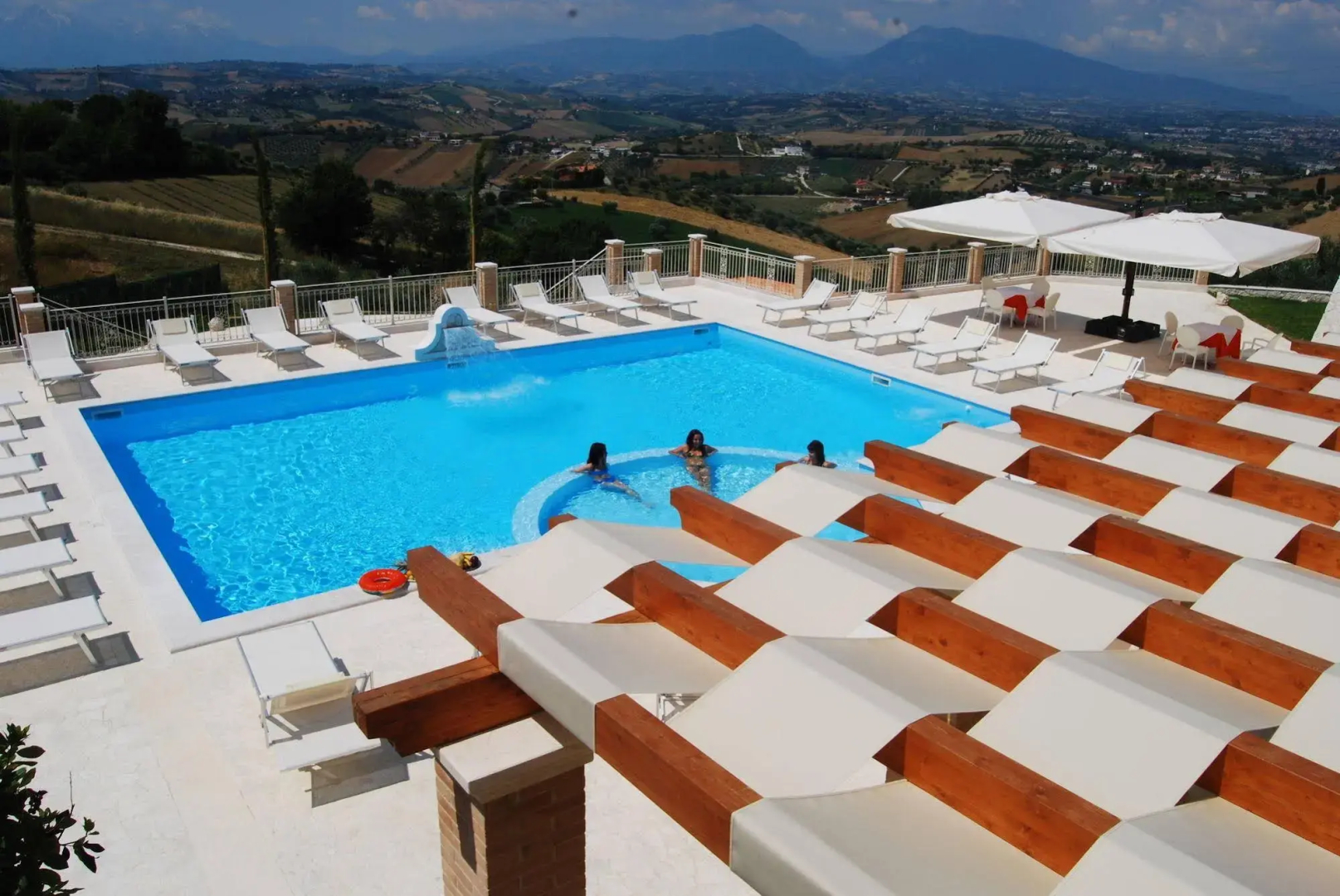Incantea Resort