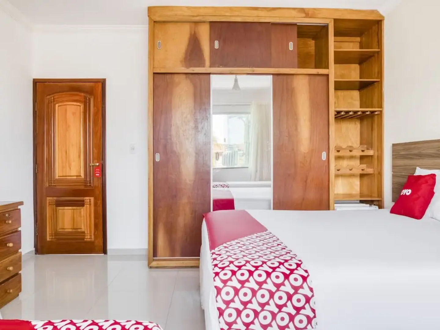 Hotel Leisure & Beach By OYO Rooms