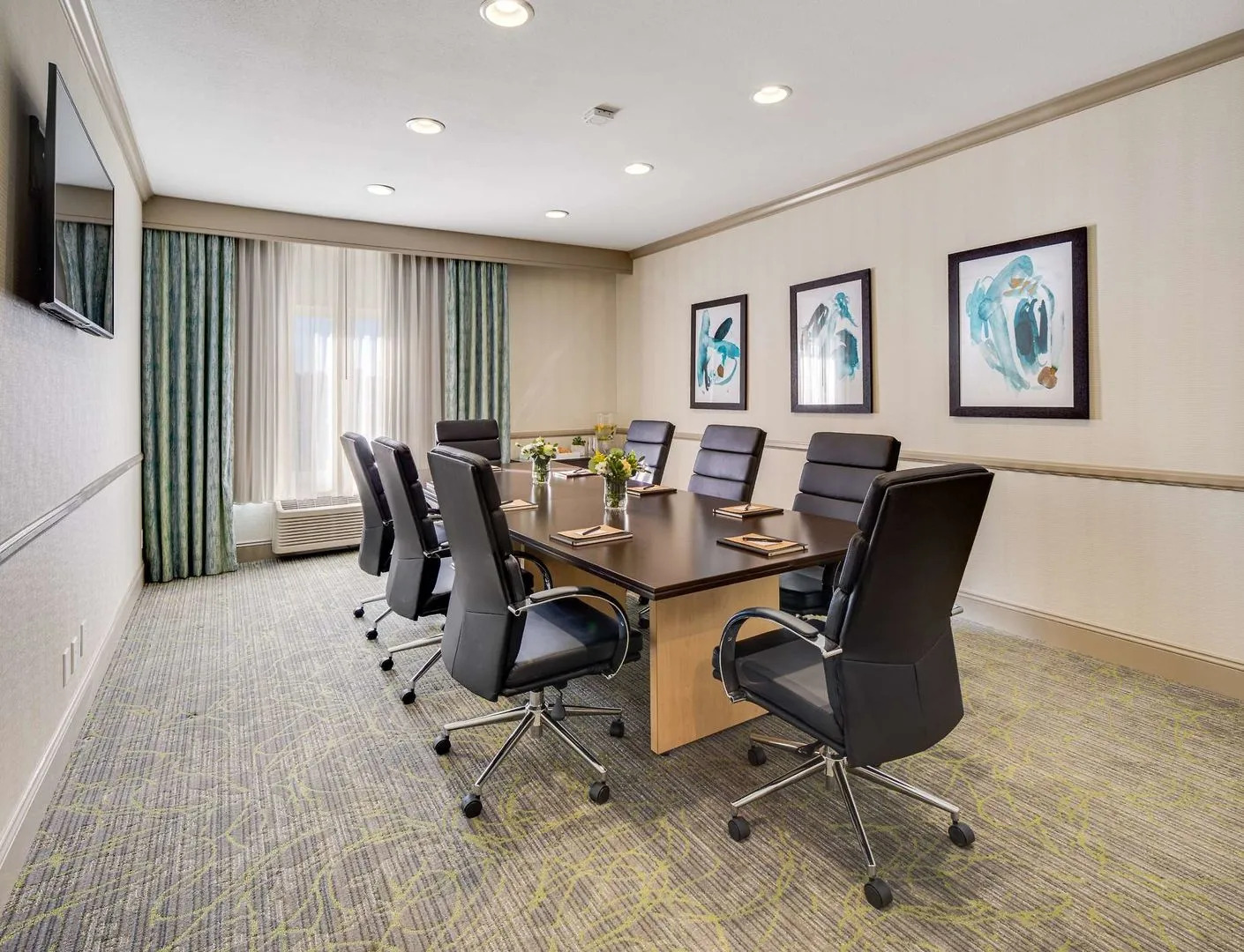 Ayres Hotel Corona – Riverside