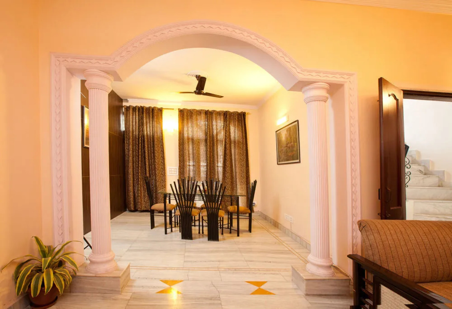 OYO Rooms Noida Golf Course